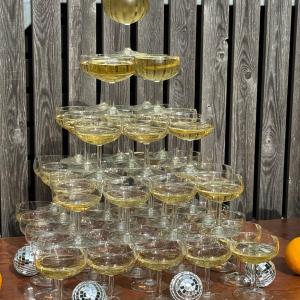 Champagne toren
